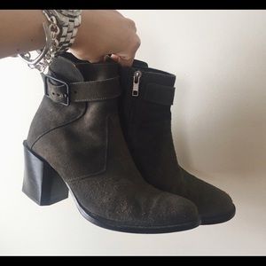 Helmut Lang grey suede booties